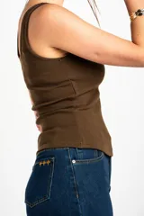 Top musculosa negro de algodón peinado con elastano, de calce ajustado y escote redondo.