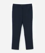 Pantalón de vestir slim fit color azul marino con estampado de cuadros escoceses en hilo teñido. Cuenta con cintura con trabillas, cierre con botón y cremallera, y bolsillos laterales y traseros.