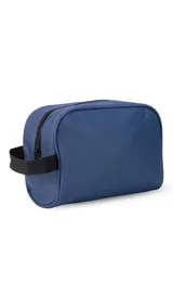 Neceser de tela canvas color azul, con cierre superior y asa lateral de mano.