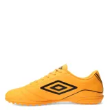 Championes de fútbol Umbro Classico III TF color verde flúor con detalles en negro y naranja.