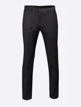 Traje de corte slim compuesto por saco con solapas, bolsillos laterales y forro interior, y pantalón a juego con bolsillos frontales y traseros.