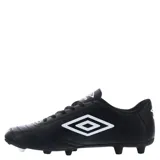 Championes de fútbol Umbro modelo Classico II HG para hombre, con capellada sintética blanca y detalles en negro. Poseen suela con tapones diseñada para superficies de césped natural firme y cierre mediante cordones.