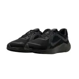 Championes de running Nike Quest 5, color negro, con diseño de malla transpirable y suela de espuma amortiguada.