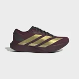 Championes de running Adidas Adizero EVO SL, color bordó con las icónicas tres tiras en dorado metalizado. Presentan una mediasuela robusta con tecnología LightstrikePro para mayor amortiguación y retorno de energía, y suela de caucho para mayor tracción.