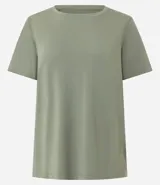 Remera deportiva de manga corta y cuello redondo, confeccionada en poliamida con elastano. Presenta un diseño liso con detalle de recorte en la espalda, ideal para actividades físicas por su tejido ligero, suave y de secado rápido.