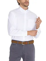 Camisa blanca de manga larga Rockford, con cuello italiano abotonado, bolsillo en el pecho con logo bordado y tecnología Water Oil Repellent (WOR).