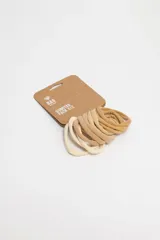 Pack de 12 gomitas de pelo elásticas, color beige en diferentes tonalidades.