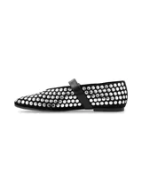 Ballerinas tipo Mary Jane de cuero nobuck negro, completamente cubiertas de apliques metálicos plateados. Tienen tira con hebilla en el empeine y diseño de punta cuadrada.