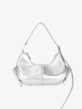 Bolso hobo plateado de cuero con cierre de cremallera lateral y correa de longitud asimétrica ajustable con hebilla.