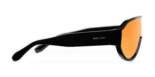 Lentes de sol estilo deportivo con diseño envolvente de lente panorámica única. Presentan una montura negra y lentes de color naranja con protección UV.