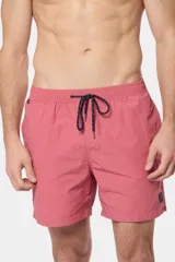 Short de baño negro liso, con cintura elástica y cordón regulable, dos bolsillos laterales y suspensor de malla fina.