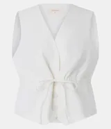 Chaleco color crudo confeccionado en viscolino con lazo y elástico en la cintura, con botones delanteros y forro.