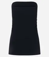 Blusa sin breteles negra, con canesú doblada y fruncidos laterales.