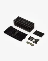 Gafas de sol Hawkers modelo Bel Air, unisex, con montura redonda color rosa claro transparente y lentes degradadas de azul a transparente.