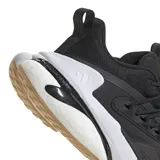 Championes Adidas Alphaboost V2 negros con detalles en blanco. Cuentan con mediasuela Boost, amortiguación Adiprene+, tecnología Lightstrike y parte superior de malla ligera.