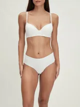 Pack de dos bombachas vedetinas color nude.