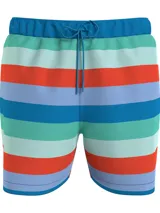 Short de baño Tommy Hilfiger con estampado a rayas horizontales en tonos celeste, azul, verde y naranja.