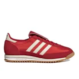 Championes Adidas SL 72 OG LT de color rojo con detalles en blanco, confeccionados con superposiciones de gamuza, base de nailon y suela dentada de goma.
