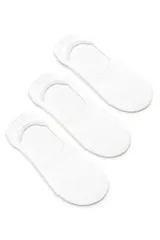 Pack de tres pares de medias invisibles color blanco, de corte bajo ideales para usar con zapatillas.
