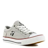 Championes de lona Topper modelo Wagon, de color gris con cordones y puntera blanca, detalles en rojo y negro en la suela, y logo de la marca en el lateral y lengüeta.