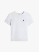 Remera de manga corta Tommy Hilfiger de corte regular, color blanco con delicadas rayas, cuello redondo y logo script bordado en el pecho.