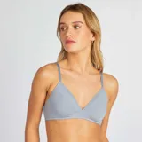 Sujetador de triángulo sin relleno color azul, con tirantes finos ajustables y detalle de encaje en el borde de las copas.