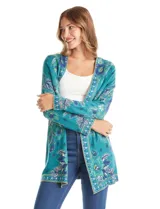 Cardigan abierto de punto, marca Ruby Rd, con diseño estampado de flores y guardas decorativas en los bordes frontales y puños. Presenta mangas largas y una silueta relajada sin botones.
