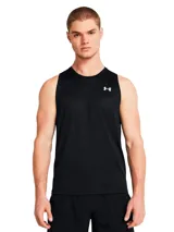 Musculosa deportiva Under Armour Tech Tank para hombre, color negro con logo blanco en el pecho.