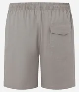 Bermuda de tejido plano texturizado color marrón, con bolsillos laterales, cintura elástica y cordón de ajuste.