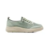 Championes deportivos Korium Confort modelo Fairuz, color verde menta con suela gruesa en tono beige. Confeccionados en tejido tipo knit transpirable con cordones al tono.