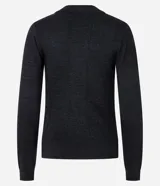 Blusa de punto ajustada color negro, con cuello polo y escote pronunciado en V. Presenta un tejido acanalado vertical en el torso y mangas largas.