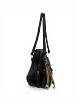 Cartera de cuero floater color chocolate con textura suave, doble asa reforzada, tres compartimentos independientes con cierre y bolsillo exterior con solapa.