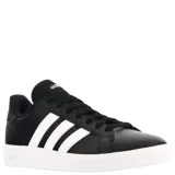 Championes Adidas Grand Court Base 2.0, color negro con las tres tiras blancas, de estilo urbano.