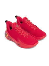 Championes de básquet Under Armour Curry 12, modelo Spark, en color rojo vibrante. Presentan una parte superior de malla transpirable, contrafuerte de TPU en el talón con diseño gráfico de llamas y tecnología de amortiguación UA Flow para mayor rebote y agarre en la cancha.