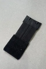 Extensor de contorno de soutien blanco, con dos ganchos.