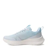 Championes deportivos Umbro modelo Paths, color celeste con detalles en blanco. Presentan un diseño de malla transpirable, cierre con cordones y suela con amortiguación.