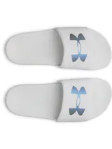 Sandalias tipo ojota Under Armour, color blanco con logo iridiscente en la banda superior. Presentan una correa sintética moldeada con forro de espuma y plantilla anatómica de PU.
