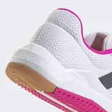 Championes Adidas Dropset Base blancos con detalles en gris y rosa. Presentan las tres tiras características de Adidas en gris y suela de goma color caramelo.