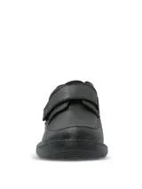 Zapato de cuero negro con textura granulada, diseño de punta redonda, suela de goma EVA y cierre de velcro con tira ancha.