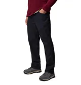 Pantalón de corte recto y estilo casual, color negro, con bolsillos laterales y cierre frontal.