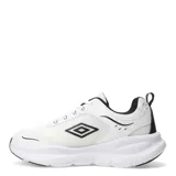 Championes urbanos Umbro modelo Dash, color blanco con detalles en negro. Presentan un diseño moderno con suela de plataforma, logo de la marca en el lateral y lengüeta, y cierre mediante cordones.