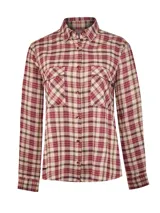 Camisa de manga larga con cuello camisero, confeccionada en rayón, con estampado a cuadros en tonos rojo ladrillo, beige y marrón. Presenta dos bolsillos frontales con tapa y botones a tono.