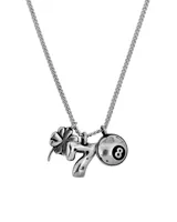Collar de plata 925 con cadena de eslabones, colgando tres dijes: un trébol de cuatro hojas, el número 7 y una bola de billar número 8.