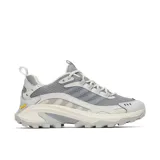 Championes de trail running Merrell modelo Moab Speed 2 Sport, color gris con detalles en beige. Presentan un diseño técnico con empeine de nailon ripstop y TPU, entresuela de espuma FloatPro y suela Vibram TC5+ para un agarre superior.
