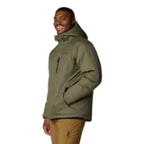 Campera técnica impermeable y transpirable con tecnología Omni-Tech y forro térmico reflectante Omni-Heat Infinity. Cuenta con capucha ajustable, cierre frontal, bolsillos laterales y en el pecho con cierre, y aislamiento sintético Thermarator de poliéster reciclado.