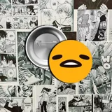 Pin metálico con diseño de Hello Kitty con moño rosa y huesos cruzados en lugar de bigotes.