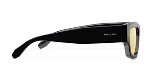 Lentes de sol cuadrados negros con lentes amarillos, con protección UV400 y diseño moderno.