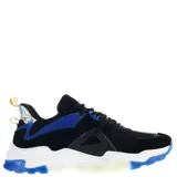 Championes urbanos de diseño robusto, combinando paneles de gamuza sintética y malla en color negro. Presentan detalles en azul vibrante en los laterales y la suela, con una entresuela blanca de plataforma y suela de goma translúcida azul.