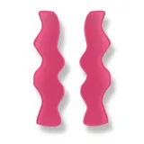 Par de aros colgantes con forma ondulada, color lila.