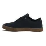 Championes urbanos Mormaii modelo Urban 3, color beige con detalles en azul.